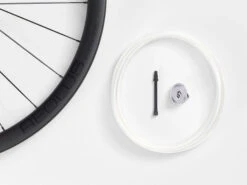 BONTRAGER Aeolus Elite 35 TLR Disc Road Rear -Bontrager Outlet Store bontrager aeolus elite 35 tlr disc front wheel 383431 13