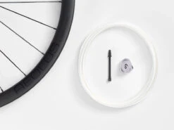 Bontrager Aeolus Elite 35 TLR Disc Road Rear 9 Bontrager Aeolus Elite 35 TLR Disc Road Rear -Bontrager Outlet Store bontrager aeolus elite 35 tlr disc front wheel 383431 13 3