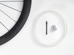 Bontrager Aeolus Elite 50 TLR Disc Road Rear 9 Bontrager Aeolus Elite 50 TLR Disc Road Rear -Bontrager Outlet Store bontrager aeolus elite 50 tlr disc front wheel 383432 13 3