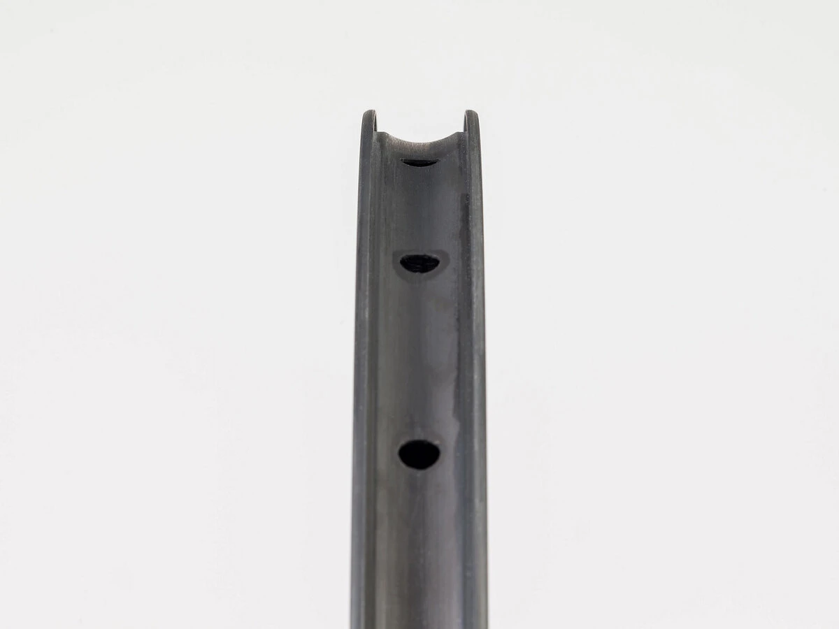 Bontrager Aeolus Pro 3V TLR Boost Disc Rear Road Wheel 4 Bontrager Aeolus Pro 3V TLR Boost Disc Rear Road Wheel - Image 4