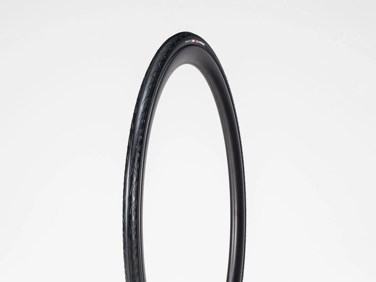 Bontrager AW1 Hard-Case Lite Road Tire 700c 4 Bontrager AW1 Hard-Case Lite Road Tire 700c - Image 4