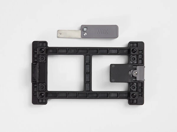 Bontrager/Electra MIK Bike Bag Adapter Plate 2 Bontrager/Electra MIK Bike Bag Adapter Plate - Image 2