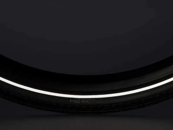 BONTRAGER H2 Hard-Case Lite Hybrid Tire 700C 5 BONTRAGER H2 Hard-Case Lite Hybrid Tire 700C - Image 5