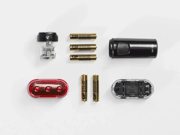 BONTRAGER Ion 120/Flare 1 Light Set 1 BONTRAGER Ion 120/Flare 1 Light Set