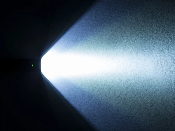 BONTRAGER Ion Comp R Front Bike Light 6 BONTRAGER Ion Comp R Front Bike Light - Image 6