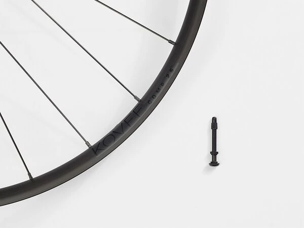BONTRAGER Kovee Comp 25 TLR Boost 29 MTB Wheel Front 5 BONTRAGER Kovee Comp 25 TLR Boost 29 MTB Wheel Front - Image 5