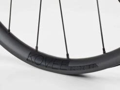BONTRAGER Kovee Elite 30 TLR Boost 29 MTB Wheel Rear 7 BONTRAGER Kovee Elite 30 TLR Boost 29 MTB Wheel Rear -Bontrager Outlet Store bontrager kovee elite 30 tlr boost 29 mtb wheel front 415110 11