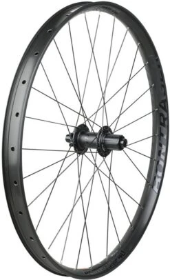 Bontrager Line Comp 40 TLR Boost 27.5-inch Rear
