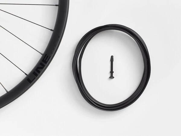 BONTRAGER Line Pro 30 TLR Boost 29 MTB Rear 5 BONTRAGER Line Pro 30 TLR Boost 29 MTB Rear - Image 5