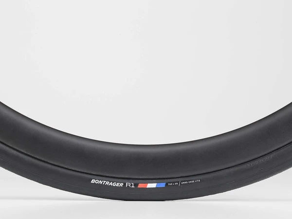 BONTRAGER R1 Road Tire 3 BONTRAGER R1 Road Tire - Image 3