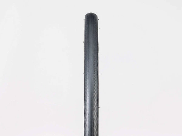 BONTRAGER R2 Hard-Case Lite Road Tire 700c 2 BONTRAGER R2 Hard-Case Lite Road Tire 700c - Image 2