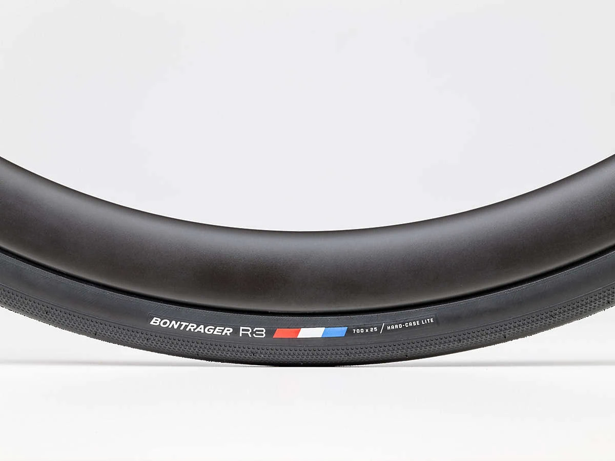 Bontrager R3 Hard-Case Lite Road Tire 3 Bontrager R3 Hard-Case Lite Road Tire - Image 3