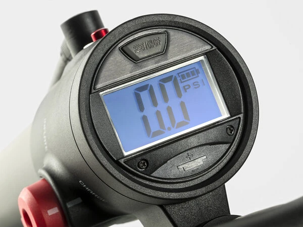 BONTRAGER TLR Flash Charger Floor Pump 2 BONTRAGER TLR Flash Charger Floor Pump - Image 2